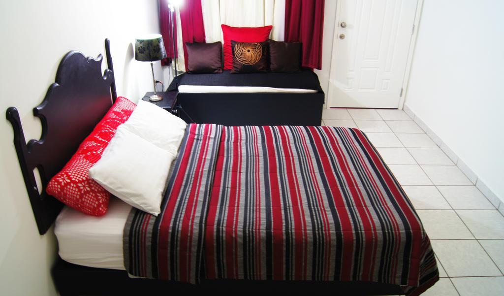 Uw Oasis Hotel La Ceiba Rum bild